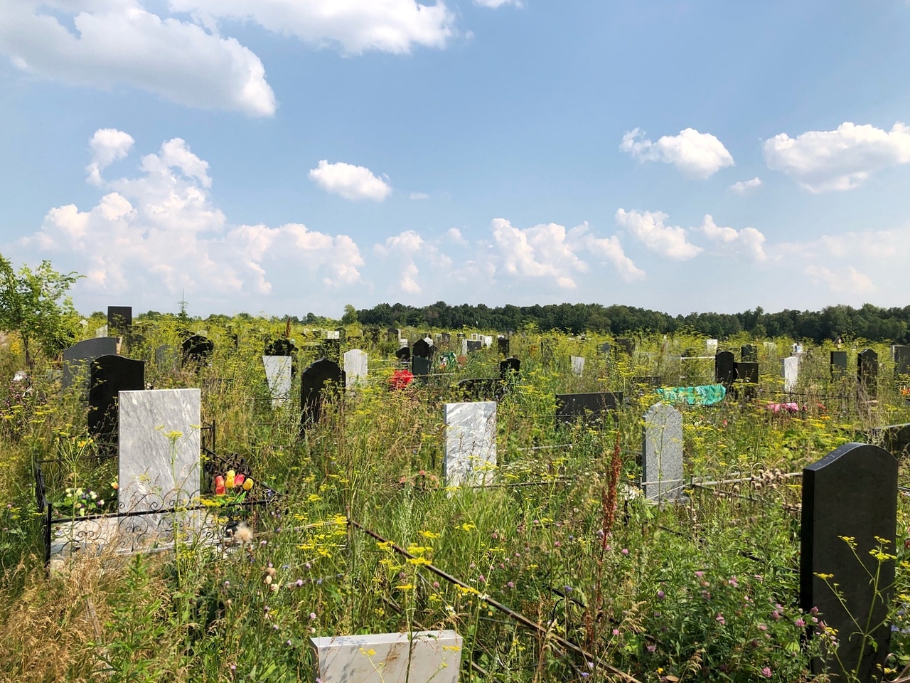В Башкирии открываются кладбища