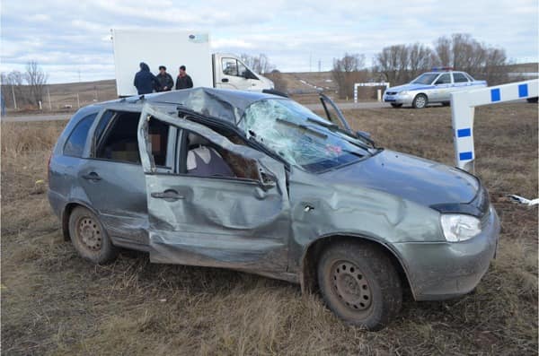 Смертельное ДТП в Башкирии: Водитель вышел на обгон на опасном повороте