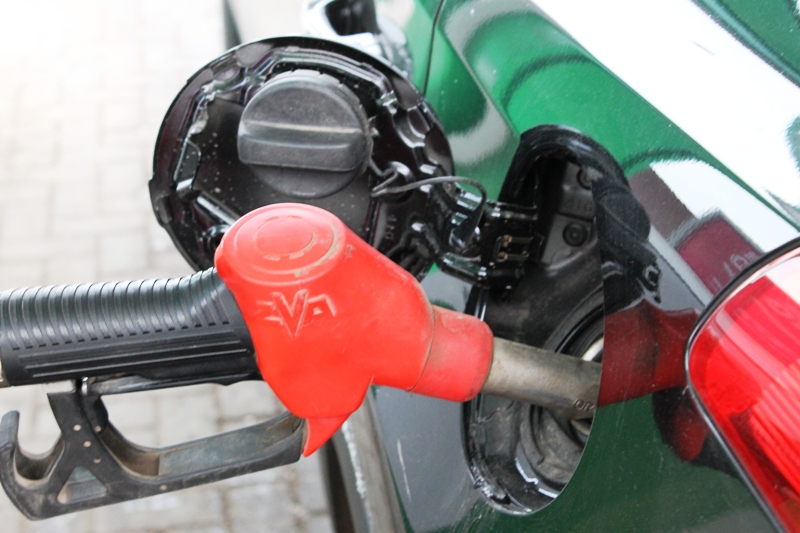 В Уфе третий раз за месяц взлетели цены на топливо
