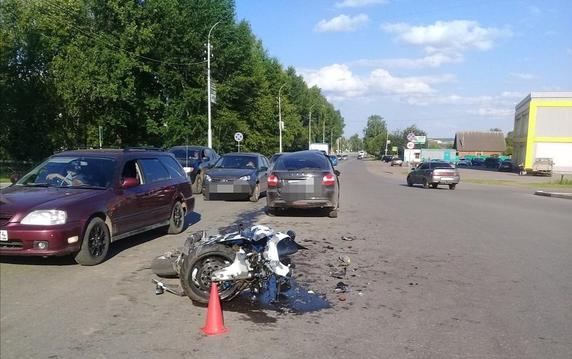 В Башкирии водитель легковушки сбил мотоциклиста
