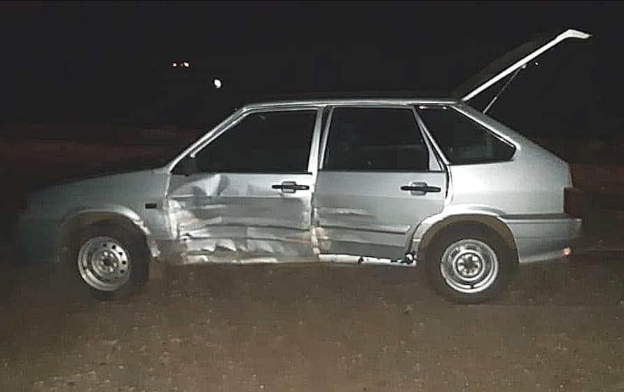 В Башкирии на повороте столкнулись два автомобиля: Водитель и пассажирка одного из них получили травмы