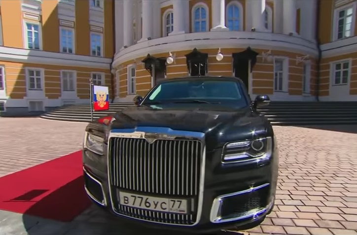Номера нового лимузина Путина раньше стояли на ржавой «Волге»