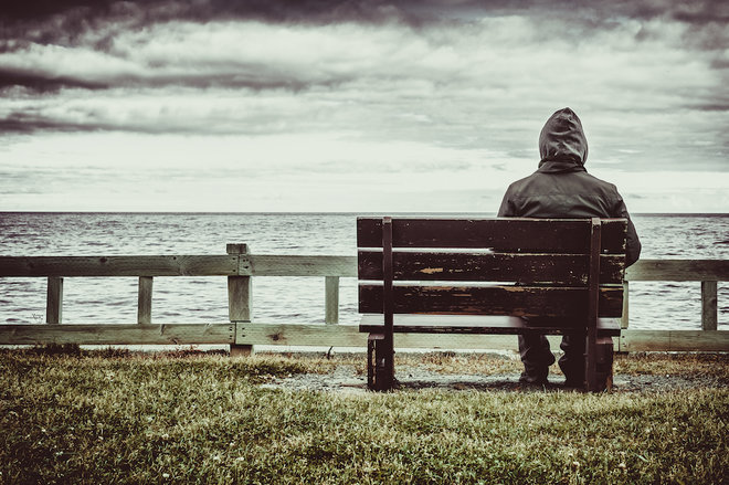 Одиночество влияет на расширение границ личного пространства 