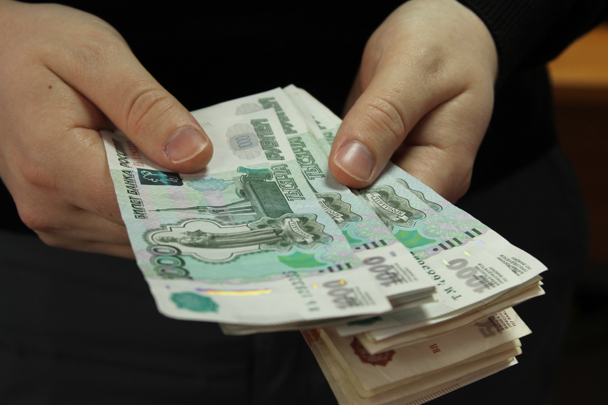 В Башкирии фирма накопила 170 тысяч рублей долга по зарплате 