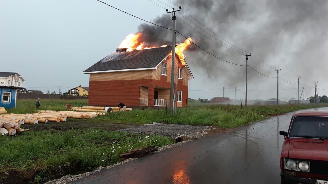Из-за грозы в Башкирии случился еще один пожар