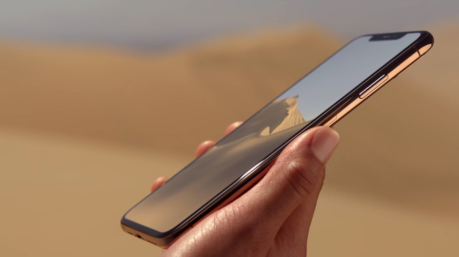 Владельцы iPhone XS Max жалуются на плохую работу верхнего динамика 