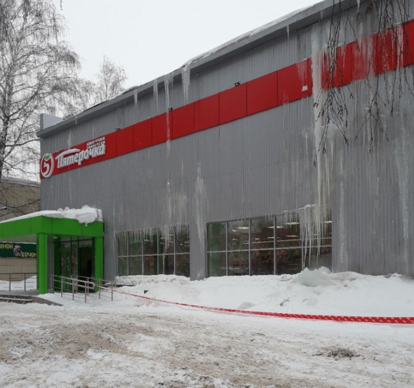 Жителей Башкирии возмутил перекрытый вход в магазин