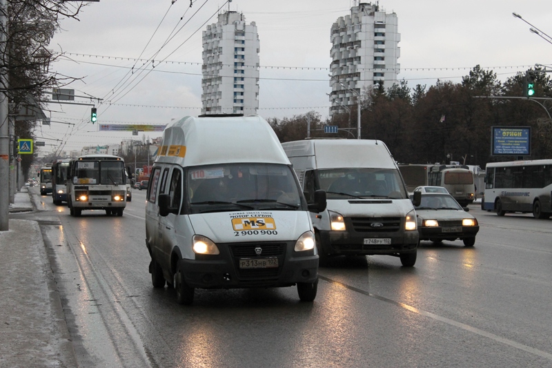 В Башкирии водитель перевозил пассажиров на автобусе с неисправностями