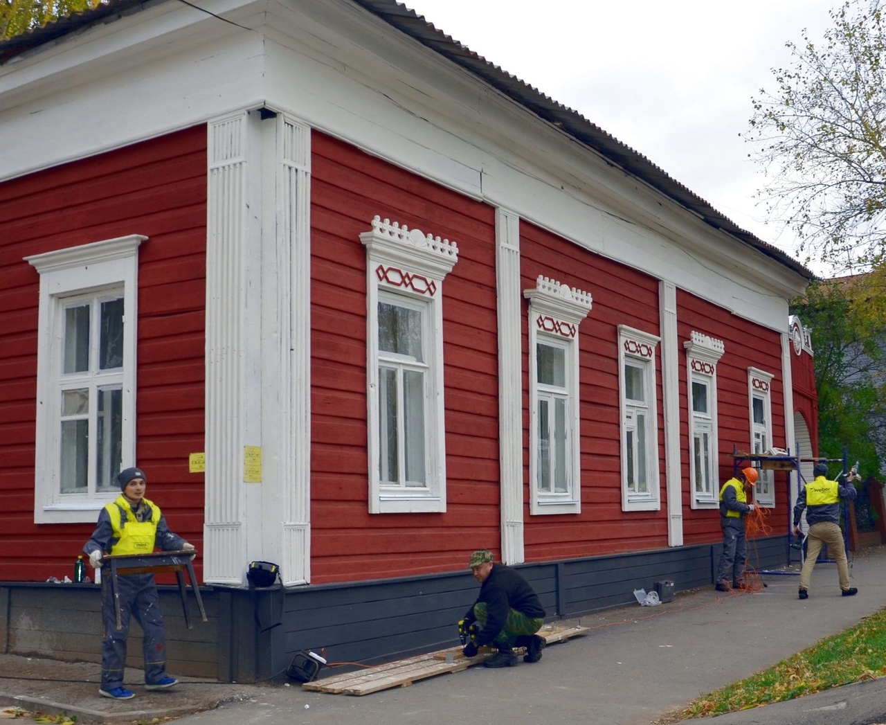 Отремонтированный волонтерами старинный особняк в Уфе включили в список объектов культурного наследия