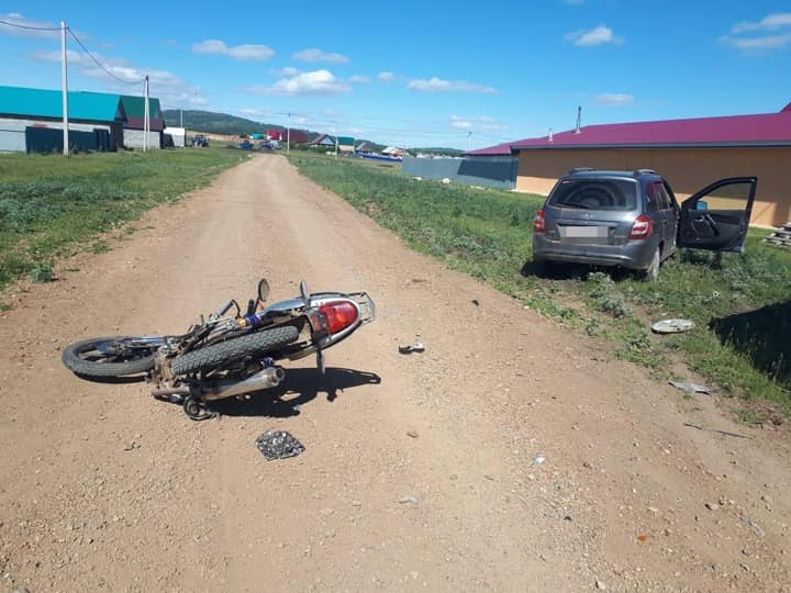 В Башкирии мотоцикл столкнулся с автомобилем – Есть пострадавшие  