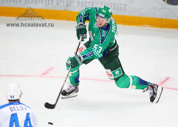 «Салават Юлаев» уступил «Металлургу» в первом матче серии плей-офф
