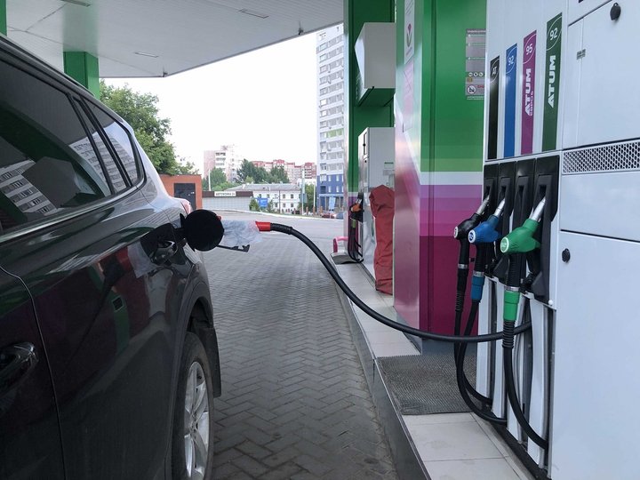Известно, как в Башкирии изменялись цены на бензин 