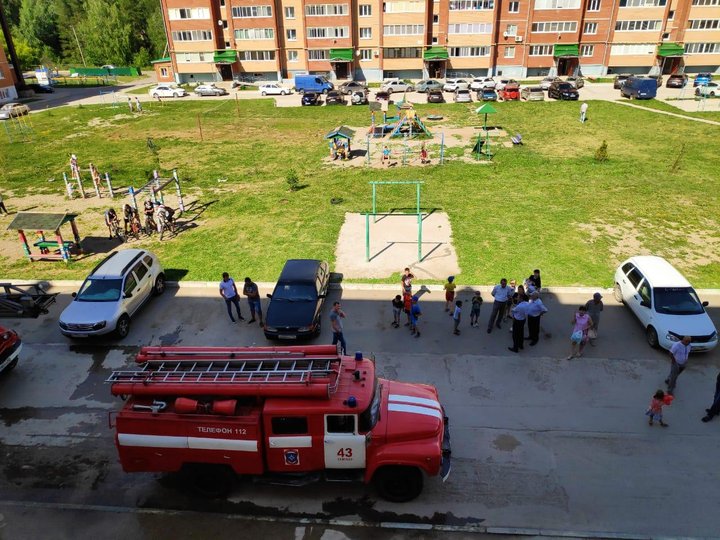 30 жителей Башкирии эвакуировали во время пожара