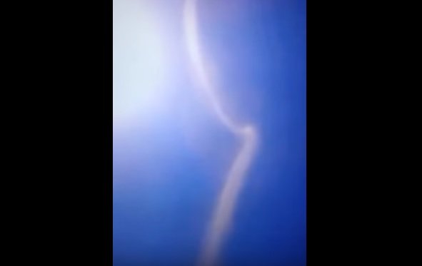 В интернете опубликовано видео «вежливого торнадо» в Башкирии