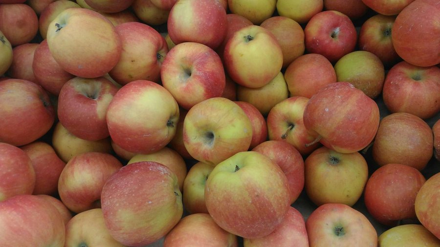 Ученые рассказали о неожиданном эффекте яблок 