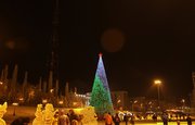 «Праздник должен быть внутри», «лампочки есть лампочки», «я любуюсь своим городом»: Как уфимцы отреагировали на новогоднее оформление города?