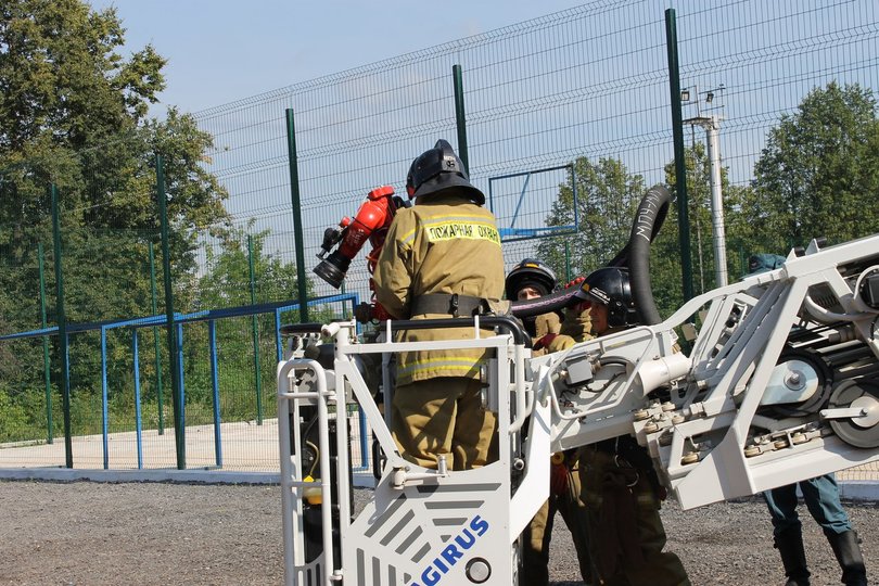 В Башкирии из-за пожара эвакуировали 15 человек, в том числе двоих детей