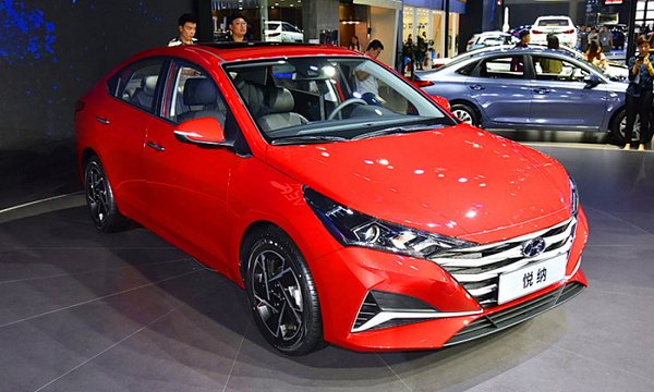 Компания Hyundai в октябре выведет на рынок обновленный седан Solaris