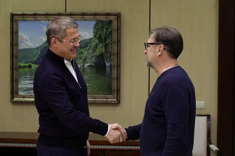 Глава Башкирии встретился с лидером «ДДТ» Юрием Шевчуком для разговора в неформальной обстановке