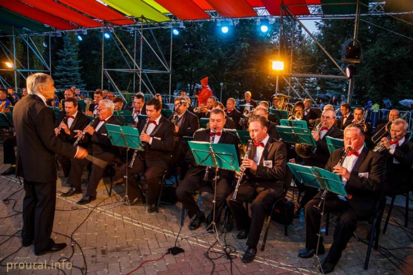 «ArtСреда»: в парках Уфы целое лето будут проходить бесплатные концерты под открытым небом