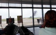 «Какая-то дичь»: Очевидцы обнаружили дым в аэропорту Уфы