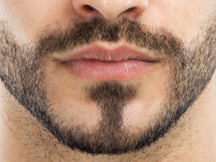 Врачи призывают мужчин сбрить бороду на время пандемии