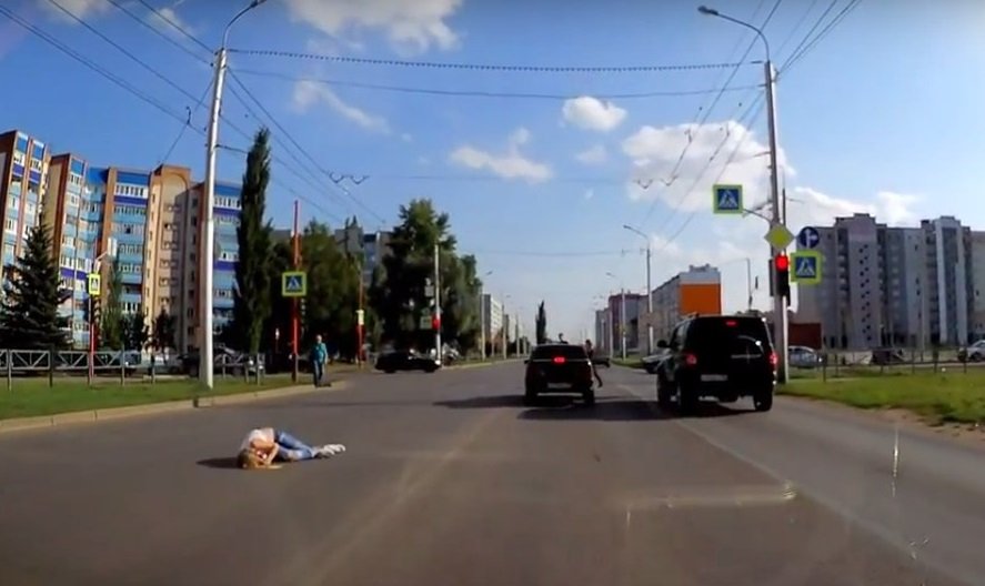 В Башкирии водитель на полном ходу сбил пешехода