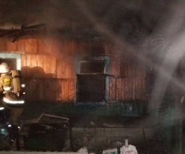 Этой ночью в пожаре в жилом доме в Башкирии погибли три женщины и один мужчина