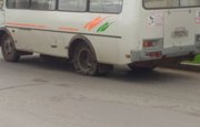 Жителей Уфы высадили из автобуса на проезжей части 