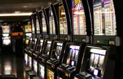 В Башкирии сотрудник автосалона тратил деньги клиентов на азартные игры