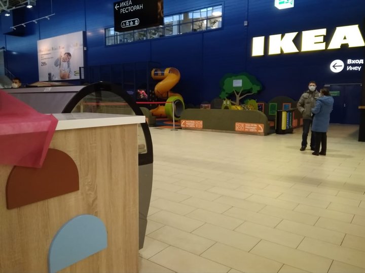IKEA больше не работает, а подготовится люди не успели: Почти все магазины в торговых центрах Уфы закрыты