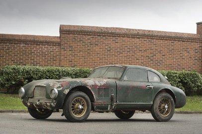 Обнаруженный спустя 14 лет после угона Aston Martin DB2 продадут за 1,3 млн долларов