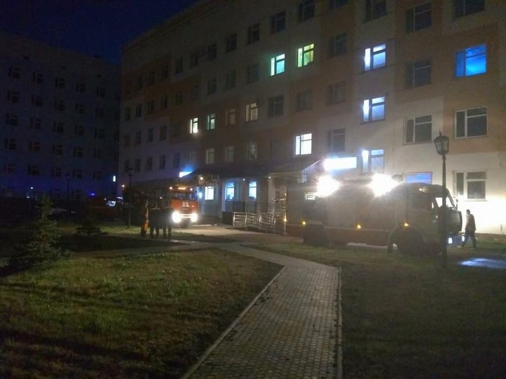 В Башкирии произошёл пожар в подвале городской больницы