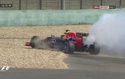 Автомобиль Даниила Квята загорелся во время Гран-при Китая