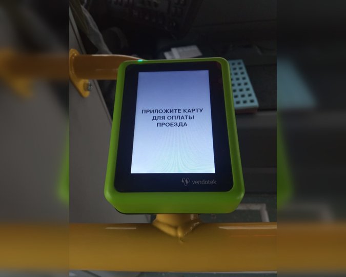 В автобусах Уфы установили валидаторы для бесконтактной оплаты проезда