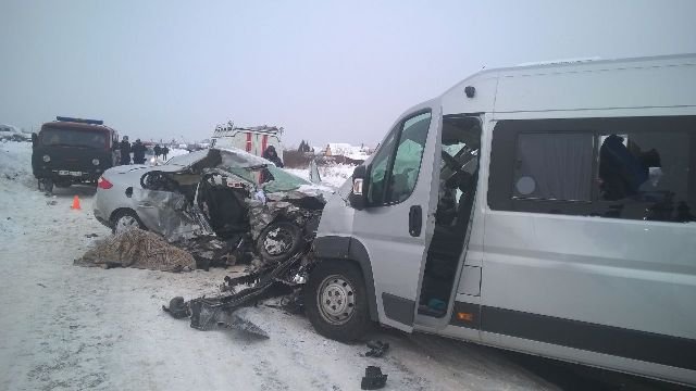 Смертельное ДТП в Уфе: Столкнулись пассажирский автобус и иномарка