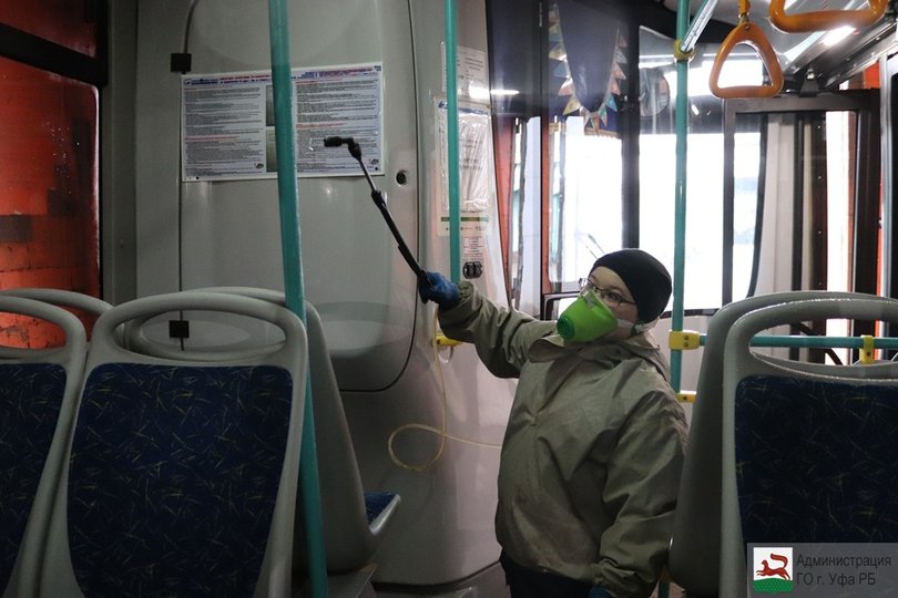 В Уфе из-за коронавируса начали дезинфицировать автобусы и остановки