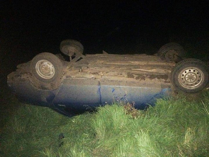 Житель Башкирии погиб, перевернувшись на своей машине