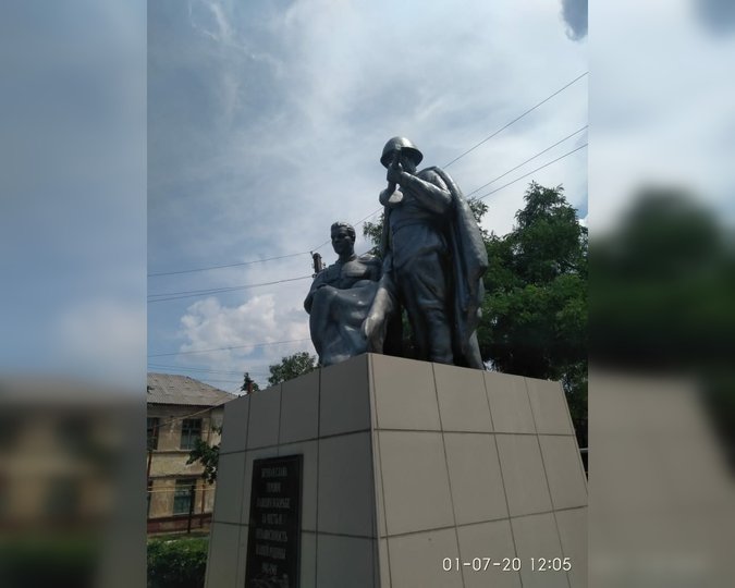 На Украине отреставрировали скульптуру на могиле генерал-майора Шаймуратова