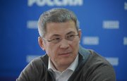 «Искали с факелами»: Радий Хабиров отчитал чиновника за то, что тот не выходил на связь