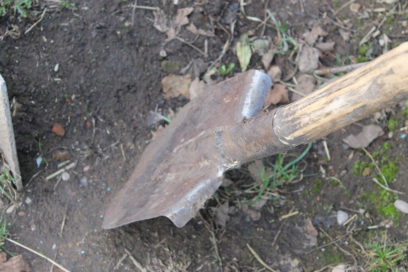 Житель Башкирии избил супругу черенком от лопаты