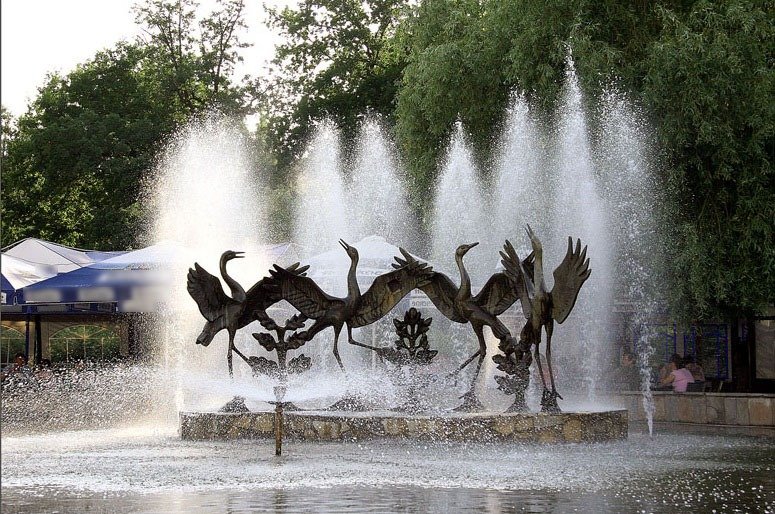 Стало известно, как реконструируют сквер с фонтаном «Танцующие журавли»