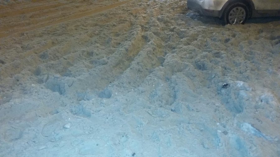 «А всем плевать»: Жителей Уфы возмутила снежная каша на дорогах города