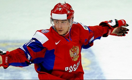 «Юлаевец» Слепышев будет играть во втором звене сборной России по хоккею