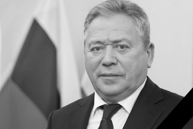 Радий Хабиров подписал указ об увековечении памяти мэра Уфы Ульфата Мустафина