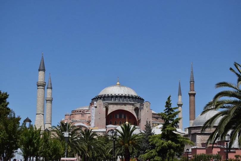 Власти Башкирии планируют открыть торговые дома в Вене и Стамбуле