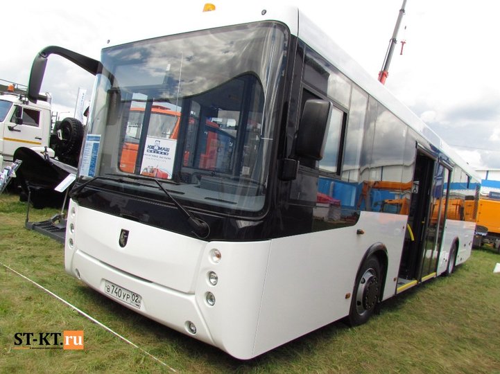 «НЕФАЗ» представил перронный автобус для небольших аэропортов