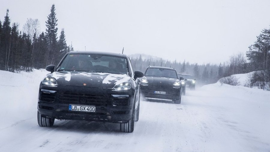 Продажи обновленного Porsche Cayenne в России начнутся в середине января