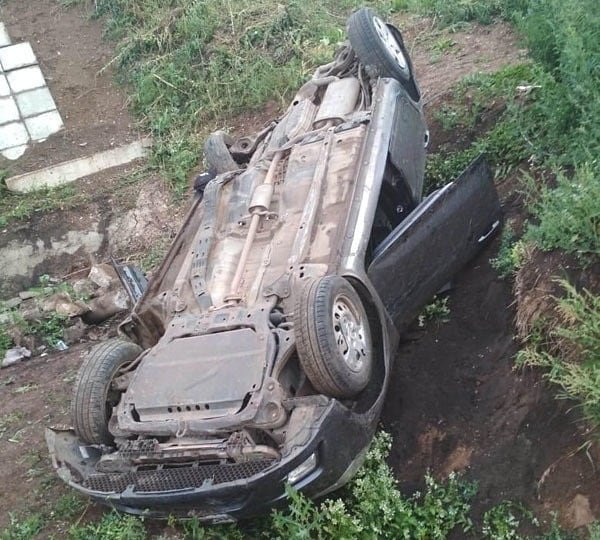 В Башкирии при обгоне Kia столкнулась с попутным автомобилем и улетела в кювет – есть пострадавшие
