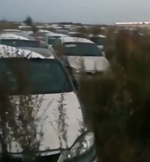 В Уфе обнаружили стоянку с 1,5 тысячами открытых автомобилей